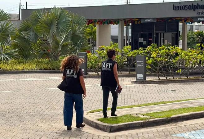 毫无人性！巴西，一名 62 岁的女佣，从 7 岁就到一户富裕家庭做工，整整 55