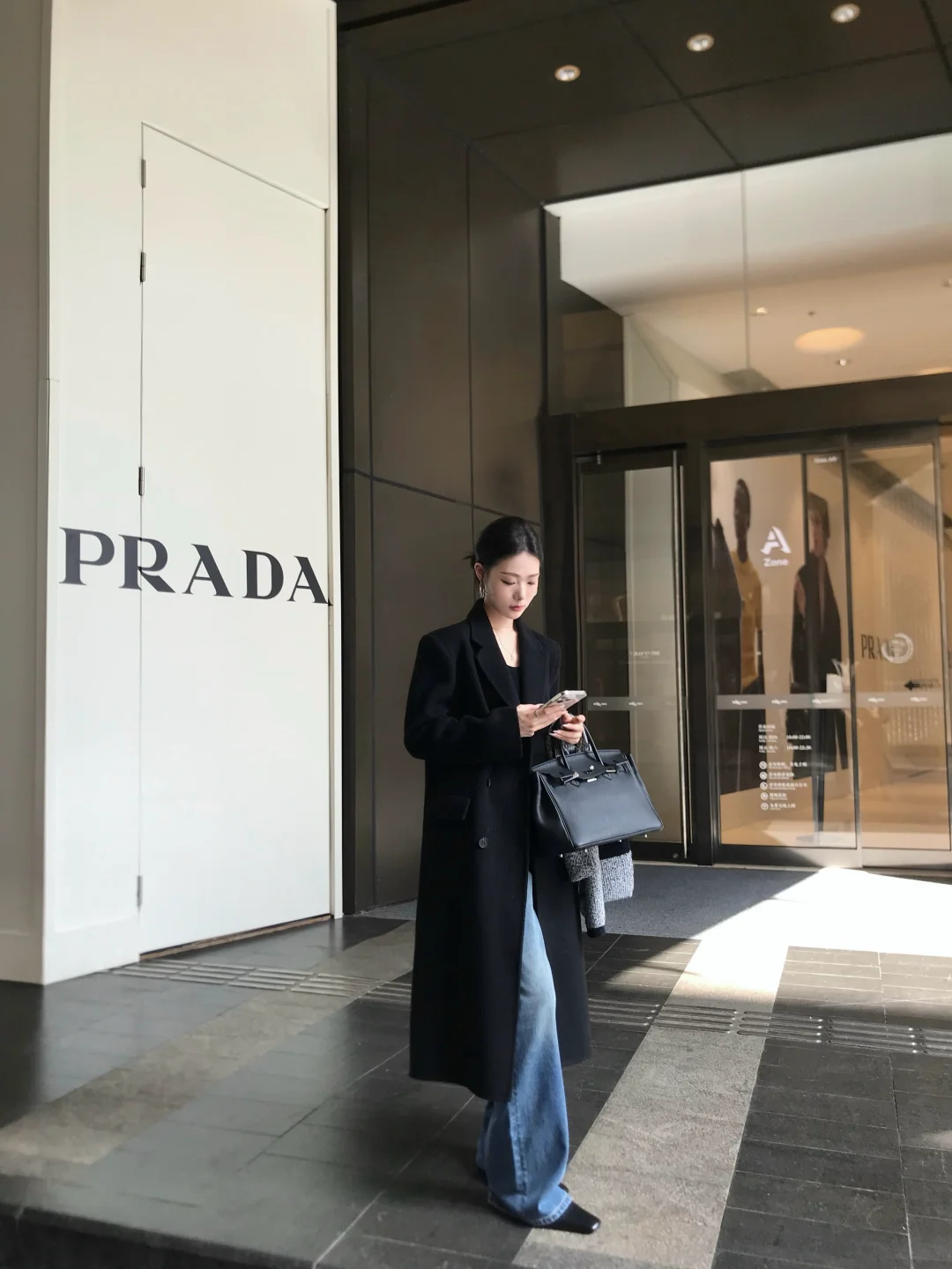 穿不腻的黑色大衣