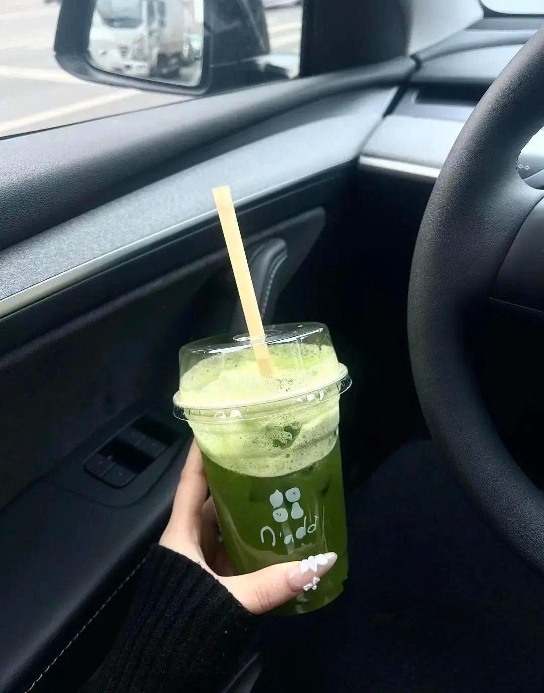 𝙇𝙤𝙫𝙚 𝙮𝙤𝙪𝙧𝙨𝙚𝙡𝙛 你的安全感应该来自于：每天在