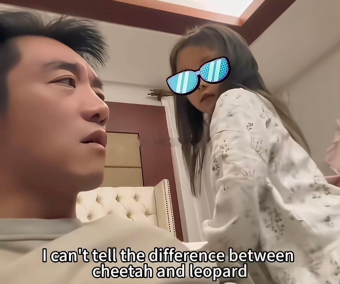 别再羡慕郑恺女儿英文水平好了，仅有一个条件我们普通人就达不到，别看小酸奶现在表现