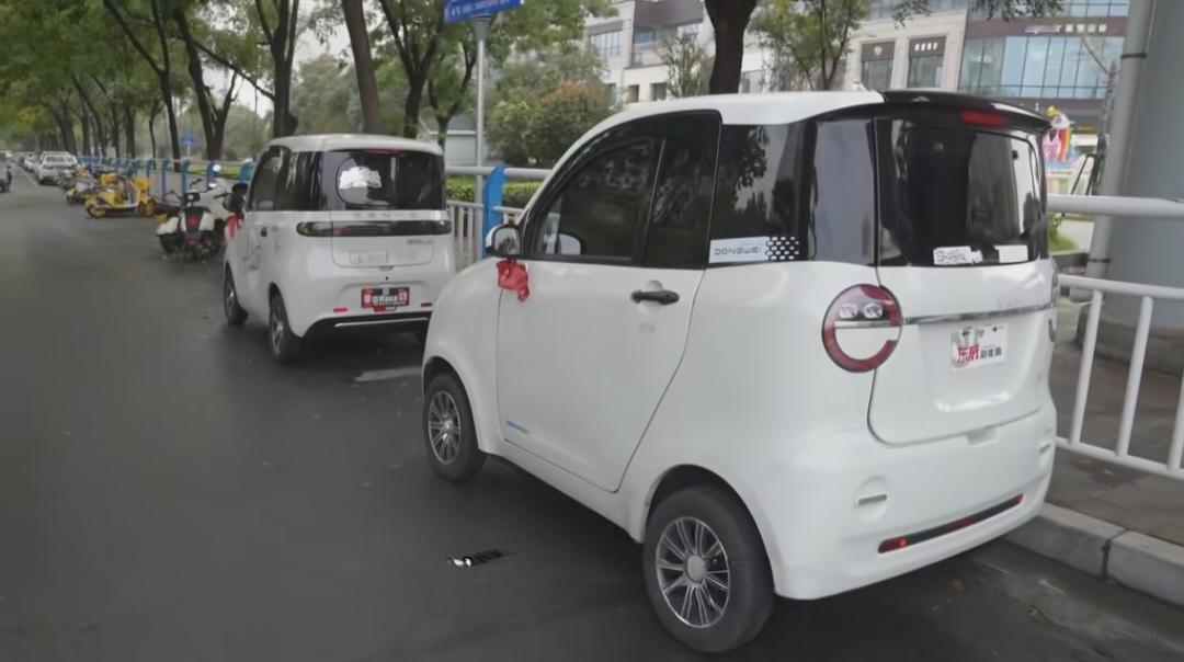 为啥“老头乐”能卖却不能上路？4个真相扎心了！

花几千块买的“老头乐”，开上路