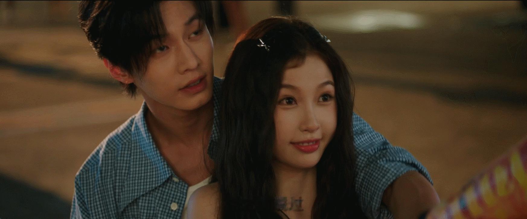 烟花在笑他们在闹我在嗷嗷叫江边烟花+双向奔赴，靳朝把姜暮的心愿全记牢！这波浪漫杀