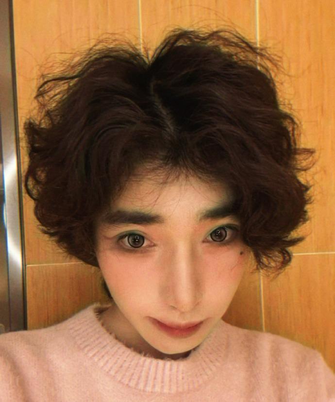 终于到啦！໒꒰ྀི๑•͈ ༝ •͈๑꒱ྀི১ 拖着行李走进乌鲁木齐站旁的全季酒店