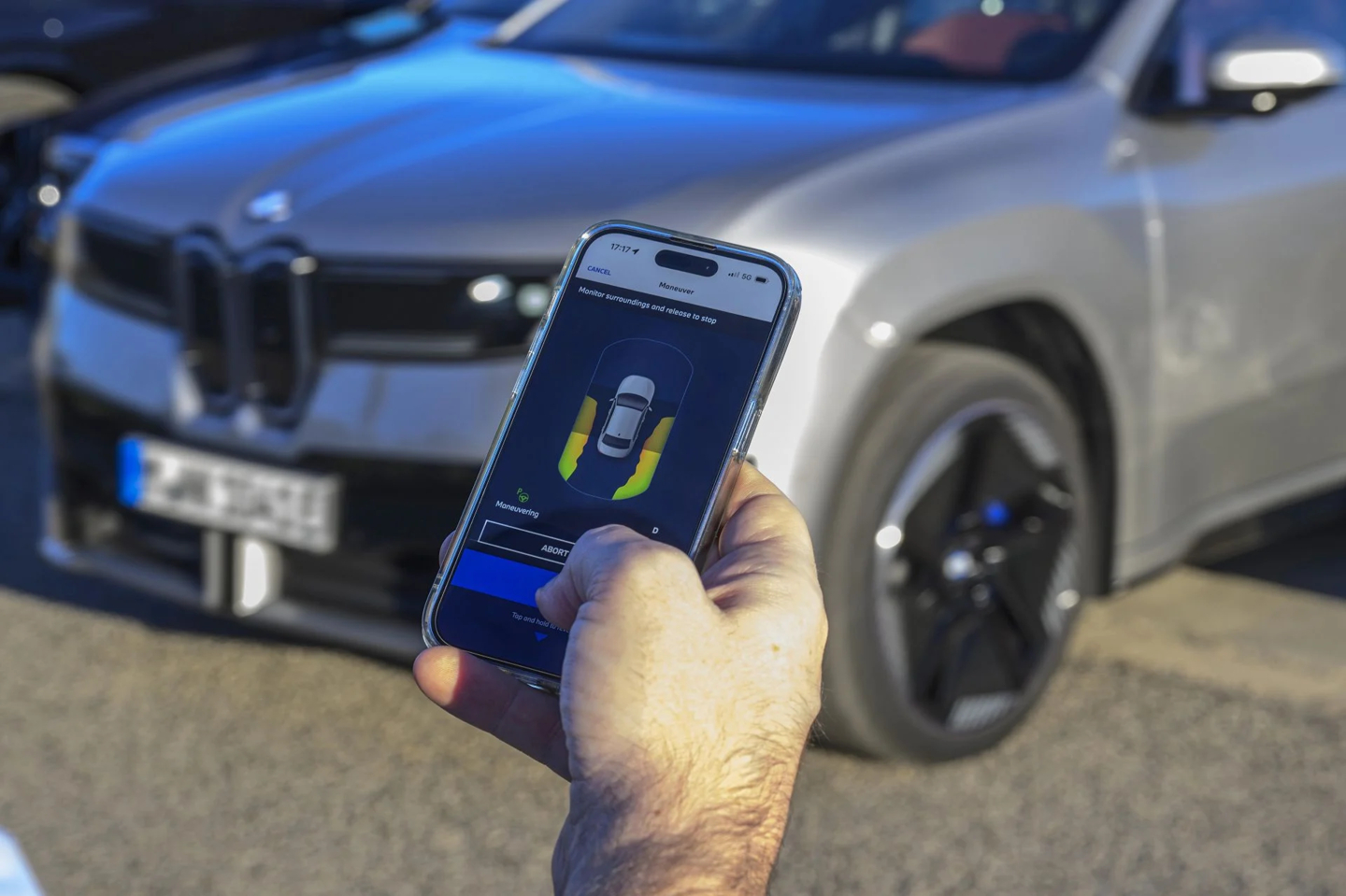 宝马：不会为车辆引入性能、续航里程“付费升级”机制可是，CarPlay也需要订阅