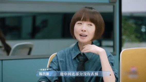 鲁豫也给Labubu买衣服鲁豫的可爱瞬间太多了！不仅拥有Labubu，还精心给它