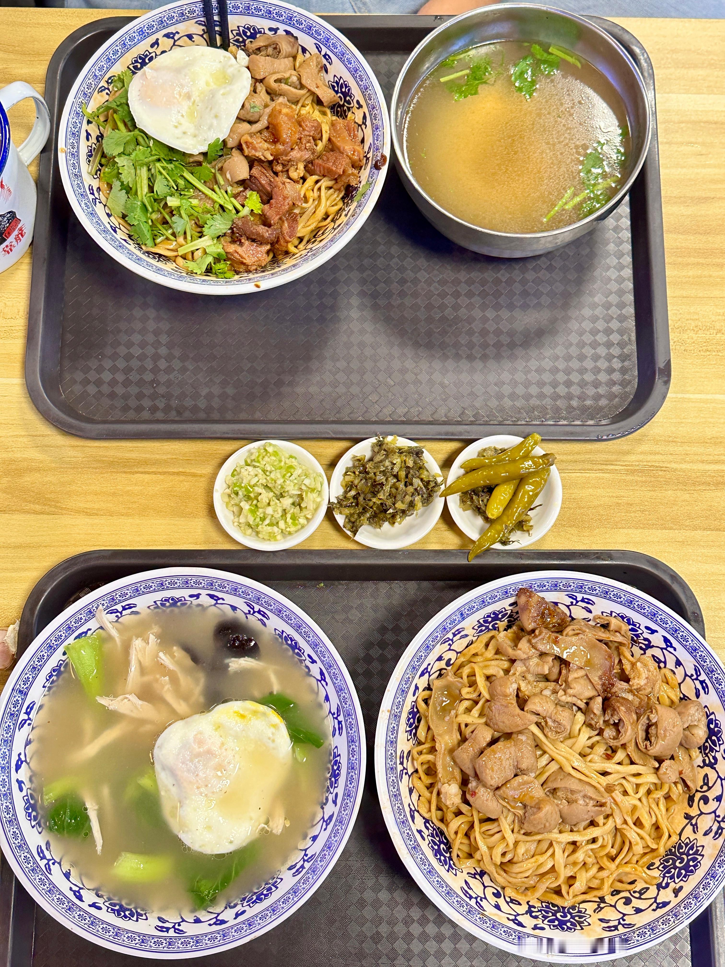 来蚌埠不要只知道吃烧饼夹里脊啦！干扣面也是一绝🍜在家每天可以吃到晕碳的好吃程度