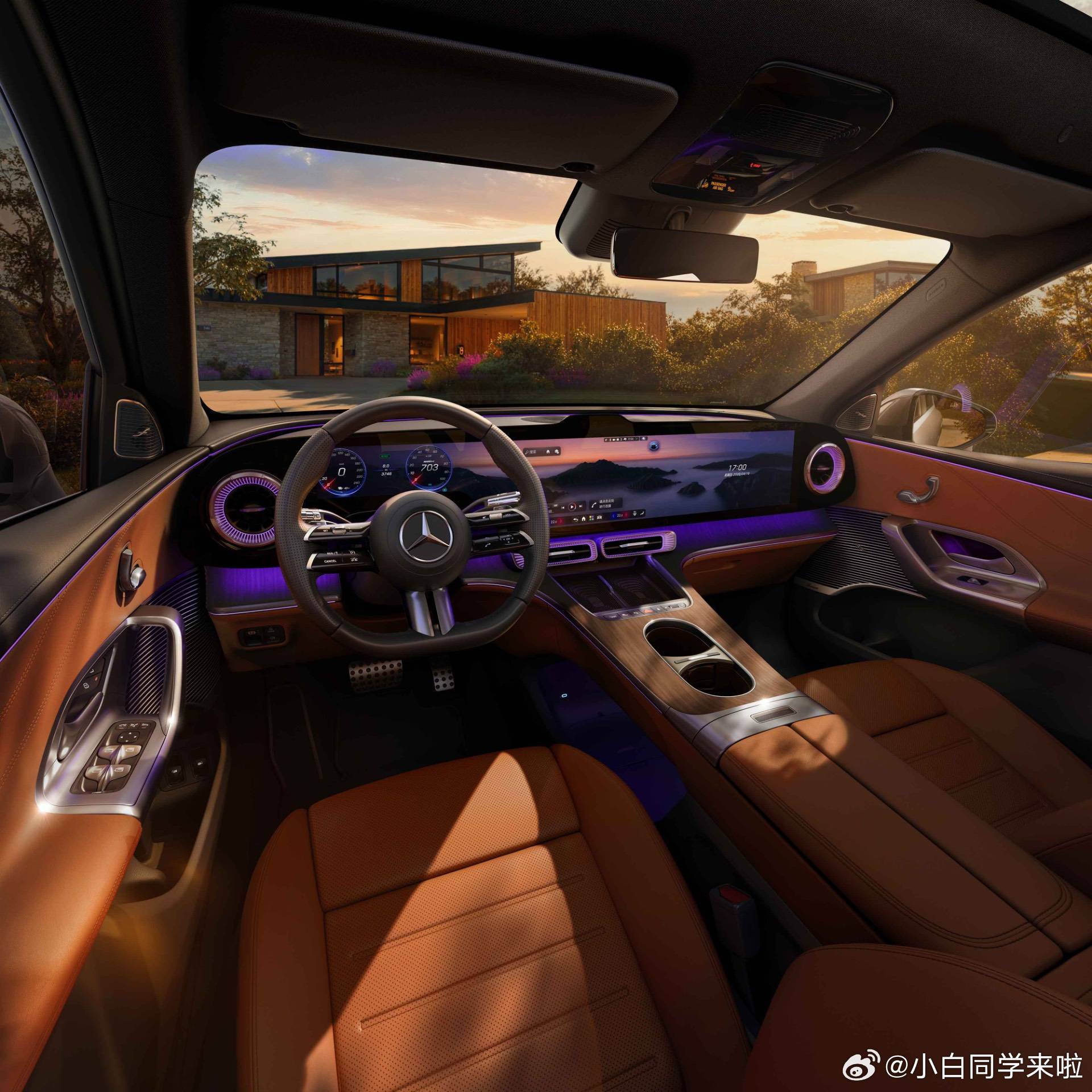 奔驰纯电 GLC SUV 五座高配—鎏金版开启预售，预售价 34.9 万元起，还