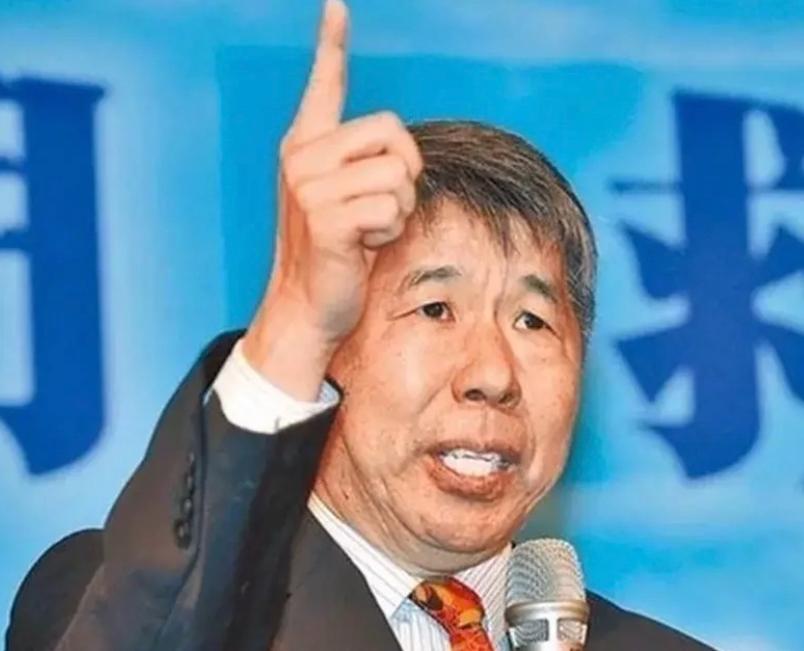 张亚中这一问太狠！
郝龙斌递出 “傀儡线”


张亚中这一问确实犀利
直接道出了