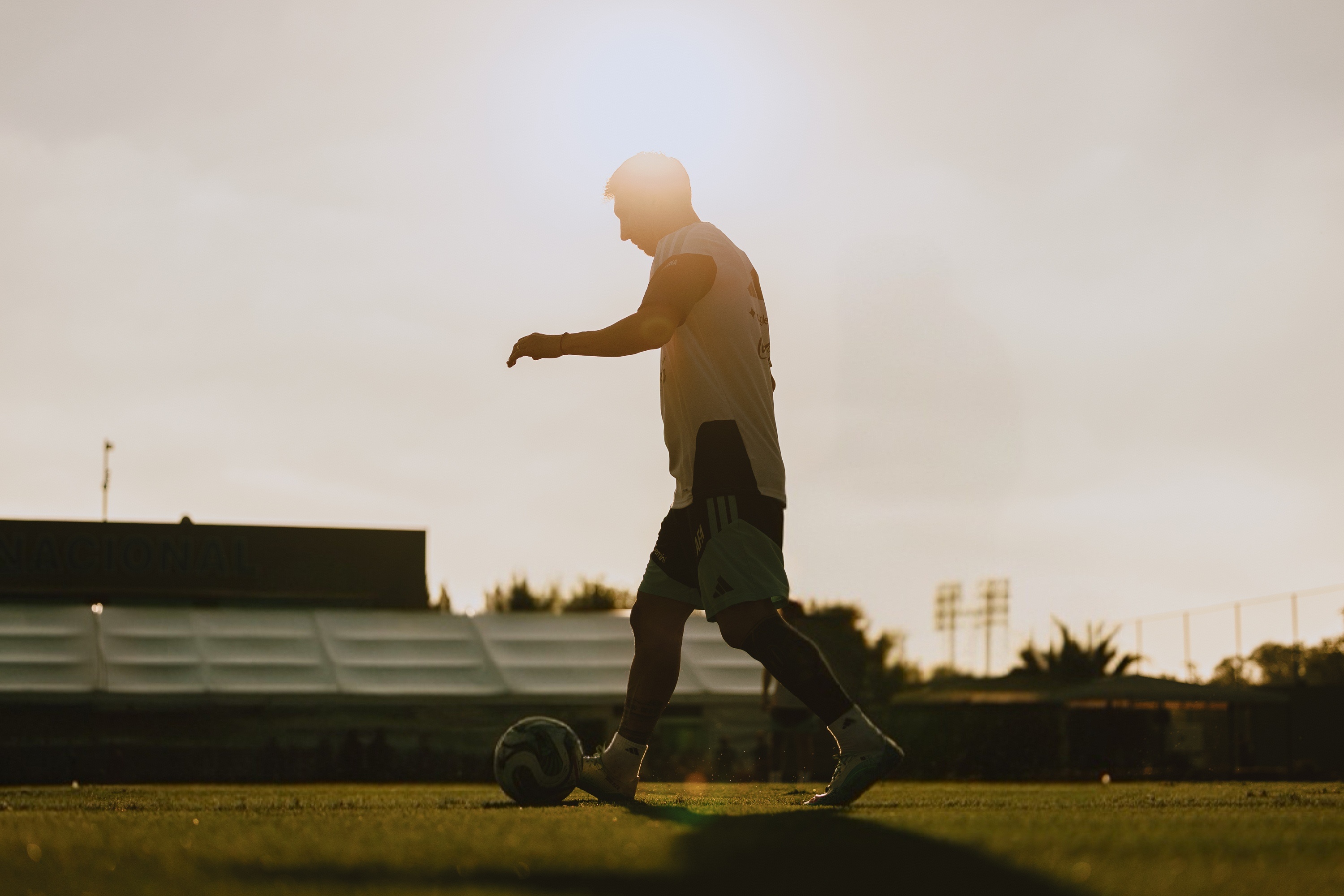 【比赛日】🕢明日07:15🔥国家队友谊赛⚽阿根廷vs赞比亚 🏟糖果盒球场?