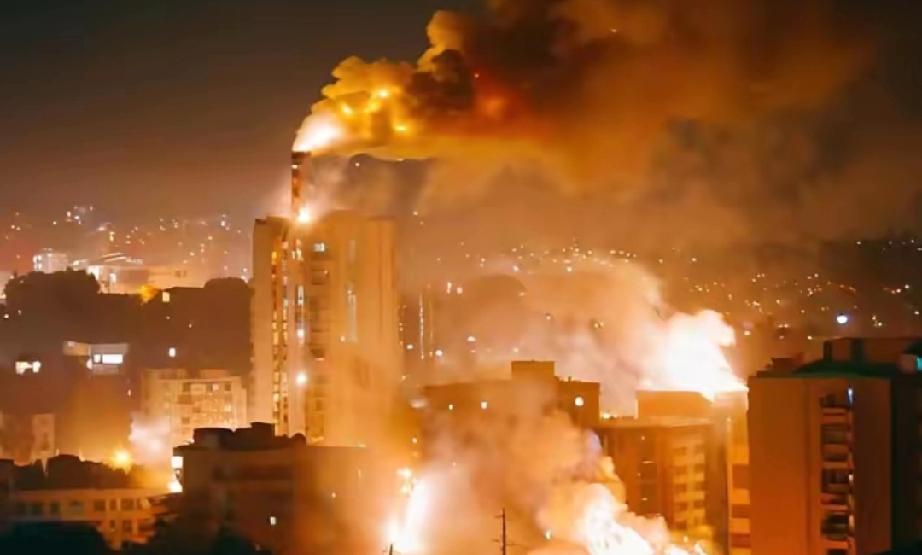 绝大多数人看到特拉维夫断电，第一反应是伊朗在报复——没看到的是，这枚导弹打的根本