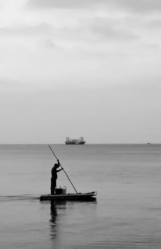 早啊，渔夫出海前并不知道鱼在哪里，但还是出海去，
是因为相信会满载而归。
很多时