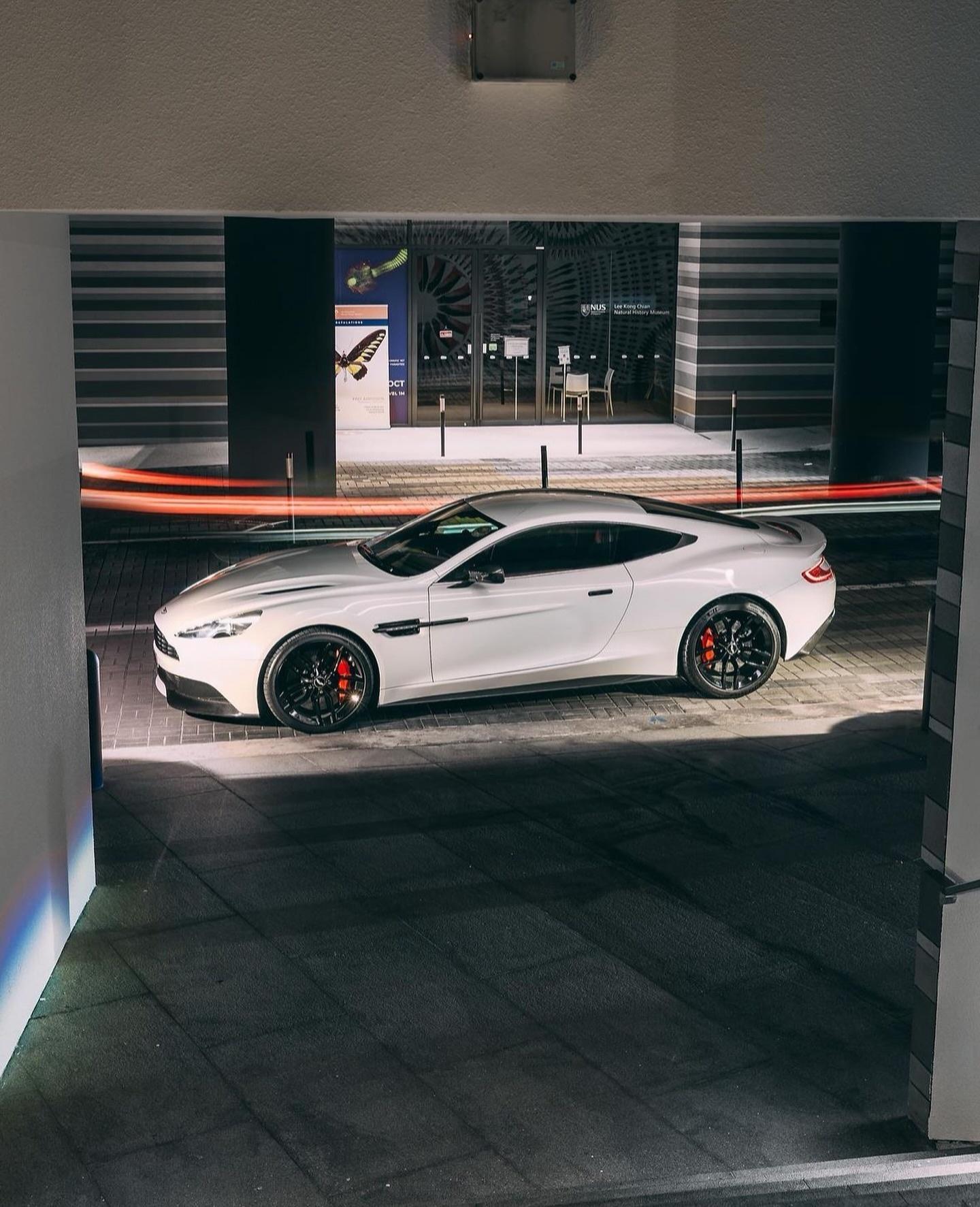 Aston Martin Vanquish#阿斯顿马丁vanquish##阿斯顿