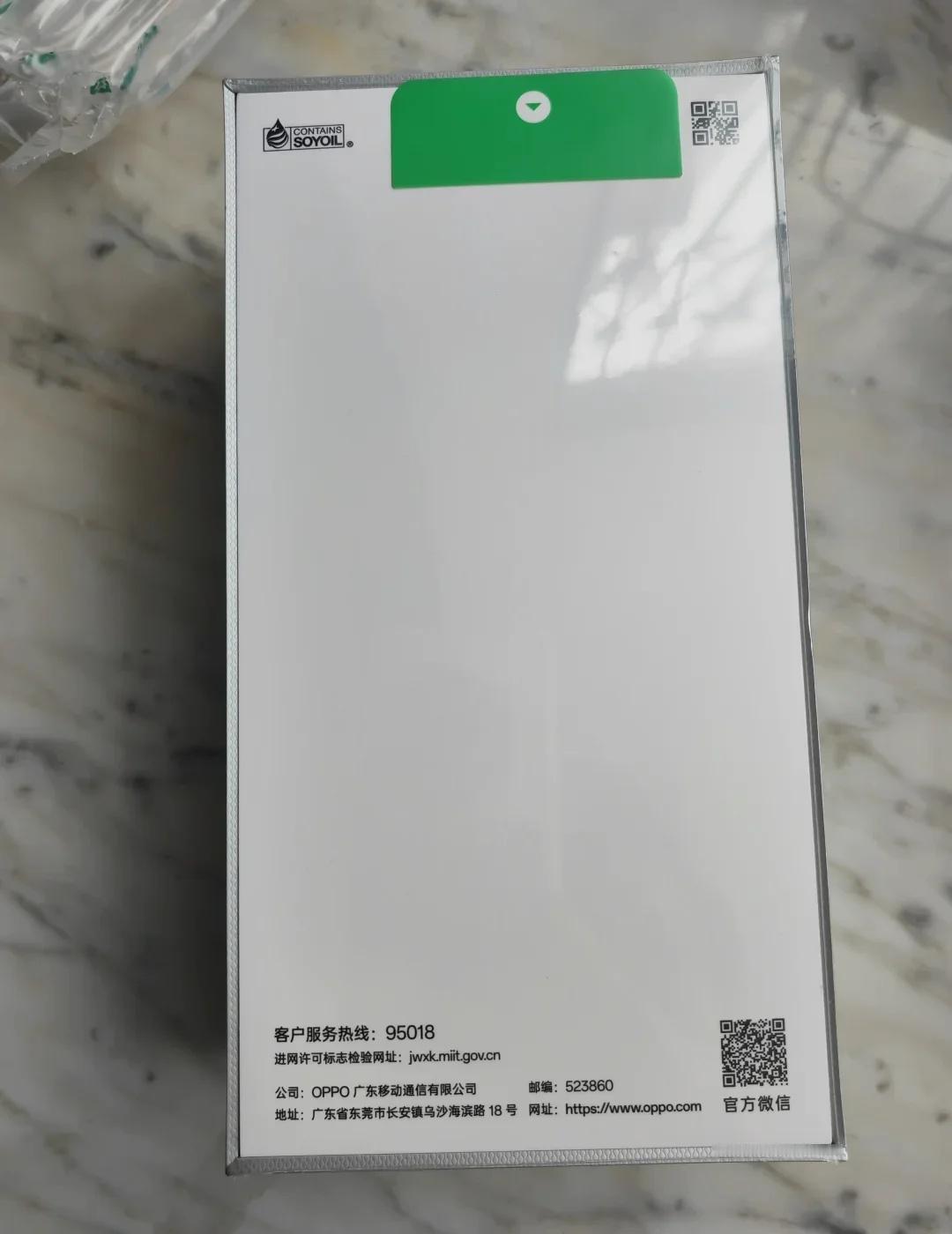 pdd百亿补贴买的验明是否新机
正常看手机 没指纹没刮痕。最后一张这样重启插电这