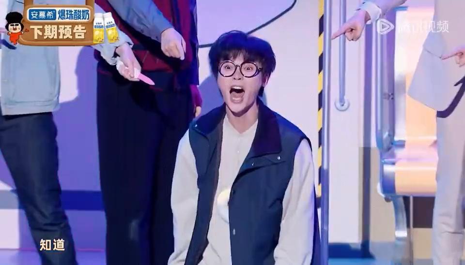 笑不活了！左凌峰这是把“演完一个接一个”刻进DNA了吧！每个角色都鲜活有记忆点，