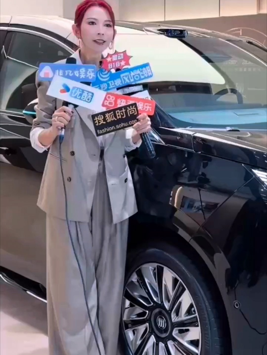 2025年11月21日，蔡少芬在广州活动现场接受采访时提及家人近况，称现阶段觉得