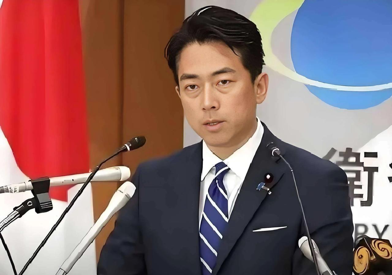 歼35到底有多少架？日本防卫省给出的官方答案是：8架。你没听错，堂堂一个国家的防