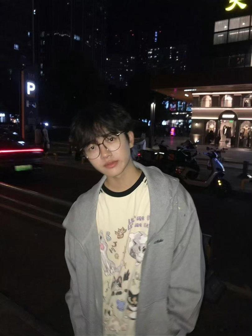 后会友期疑似仅一组和好原来这么多对里面，只有这一对放下矛盾和解了，跳出原本的圈子