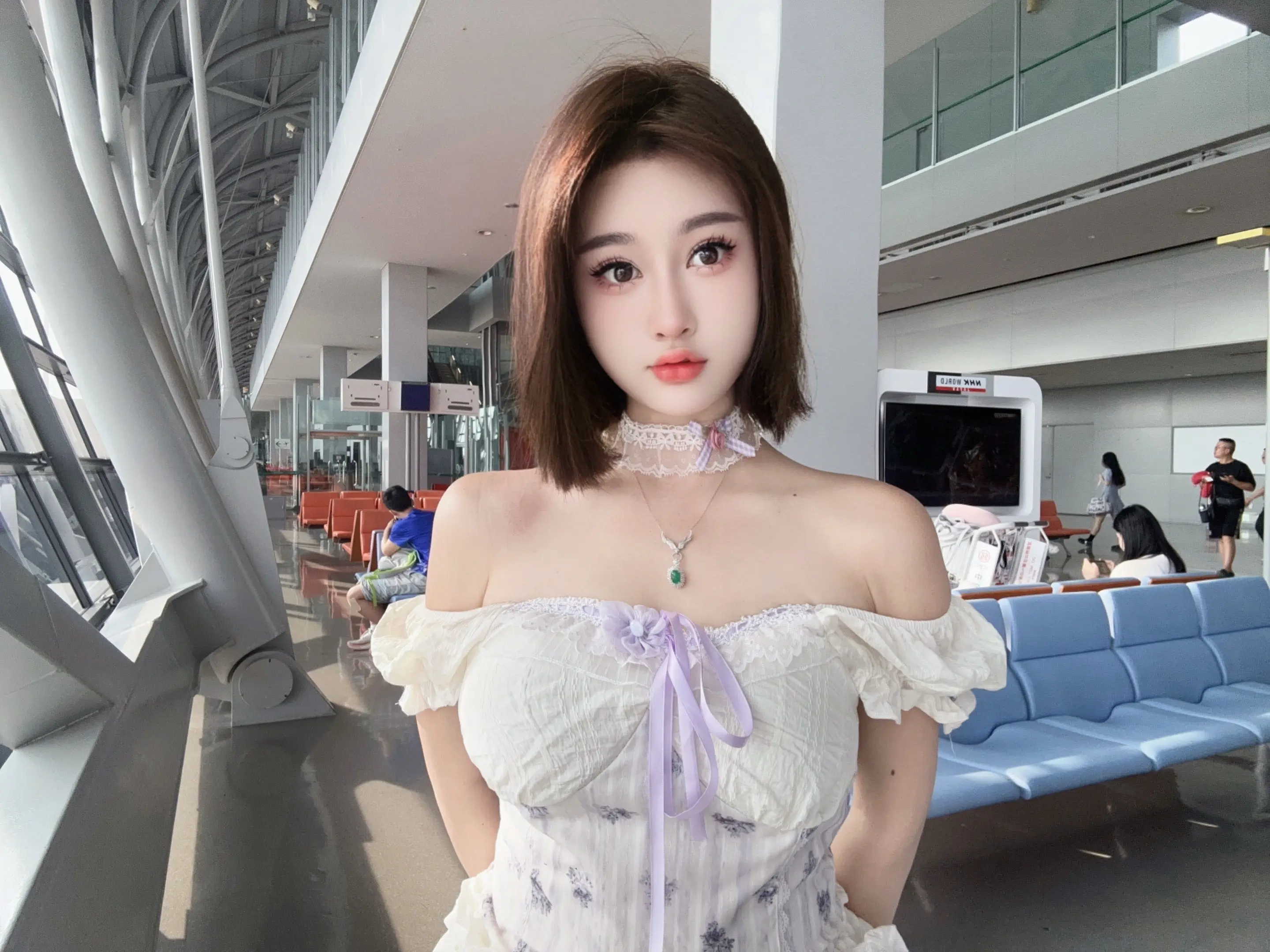 “在失去的所有人中 我最怀念的 是我自己” 少女感