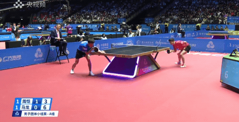 上海队周恺大战北京队马龙！
对不起龙队，我给周恺加油了！
周恺，战胜龙队你就一举