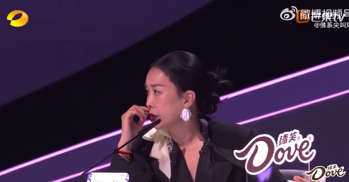 苗梦初的《Listen》直接封神！音乐剧质感扑面而来，放肆张狂的唱腔又野又有力量