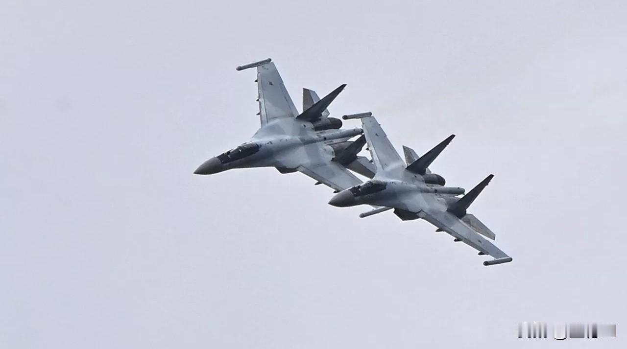 据俄新社莫斯科1月10日消息，俄罗斯国防部通报称，俄军已对保障乌克兰军工复合体运