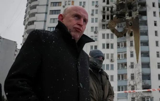 西方“文明人”集体放飞？绑架外国领导人都敢当众吆喝，这哪是现代外交，分明是黑社会