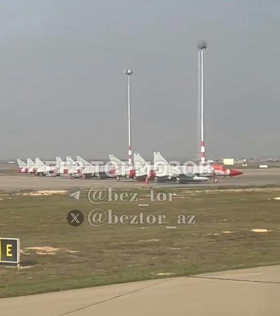 上个月巴基斯坦空军飞去阿塞拜疆参加联演的枭龙-3战斗机，据报道已移交阿塞拜疆。最