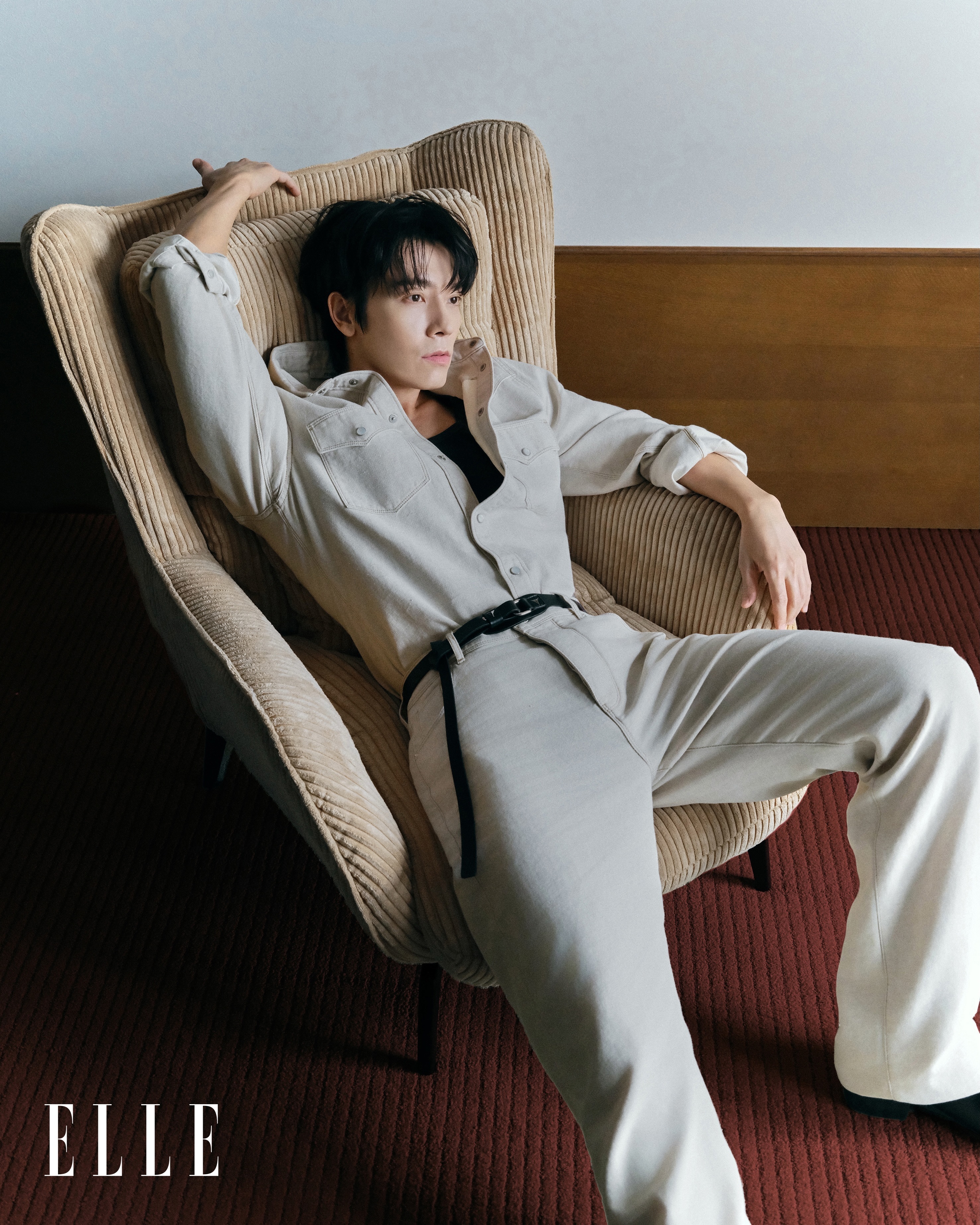李东海✖️ELLE Taiwan 九月刊封面大片 