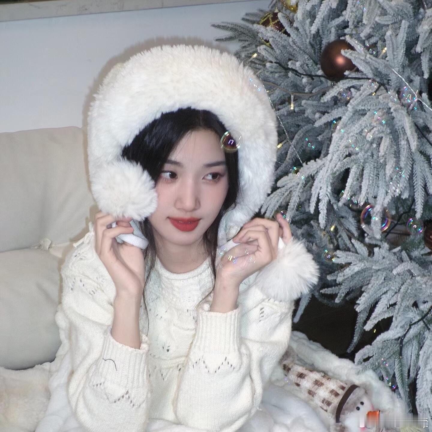 卢昱晓  𝓒𝓱𝓻𝓲𝓼𝓽𝓶𝓪𝓼🎄卢昱晓圣诞头像🎉🎊🎁卢昱