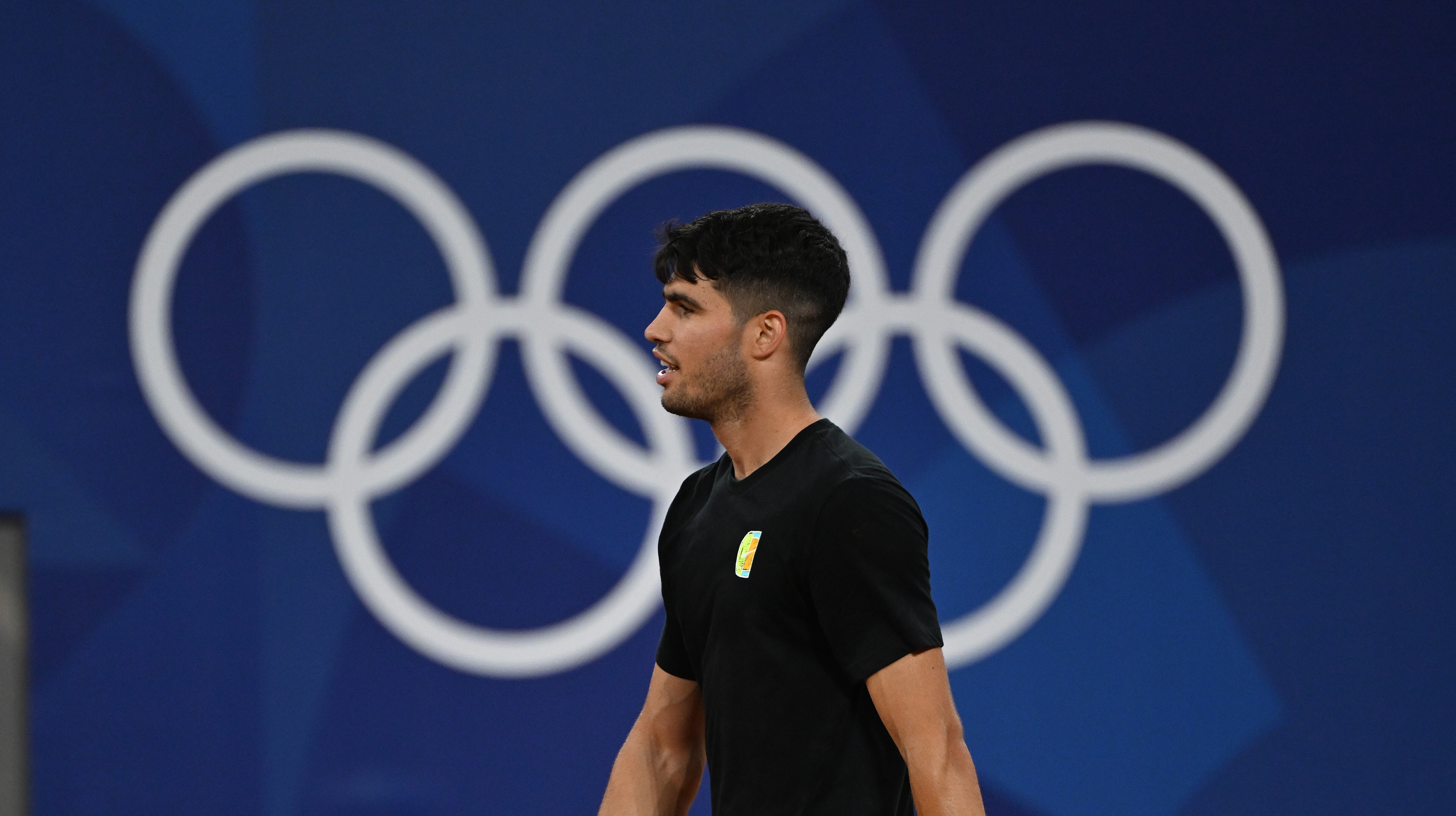 法网2024男女单冠军回到了罗兰·加洛斯🏆这一次，他们将为#2024年巴黎奥运