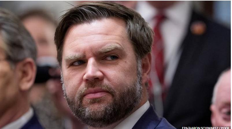 【万斯：特朗普在伊朗问题上“有很多选择”，外交仍为首选】
JD·万斯周二在接受福