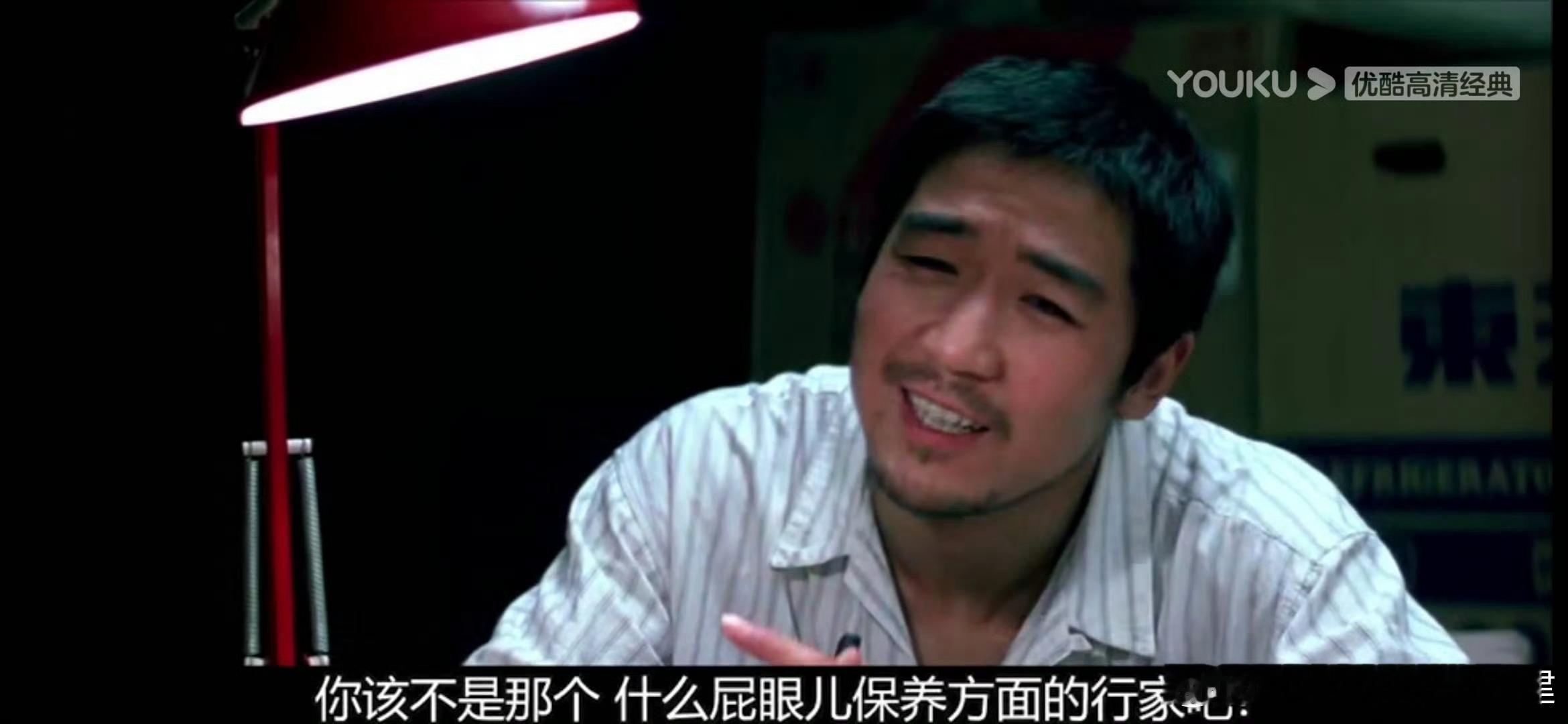 健身小白问一下：啥叫纸包鸡？啊呸，脂包肌 