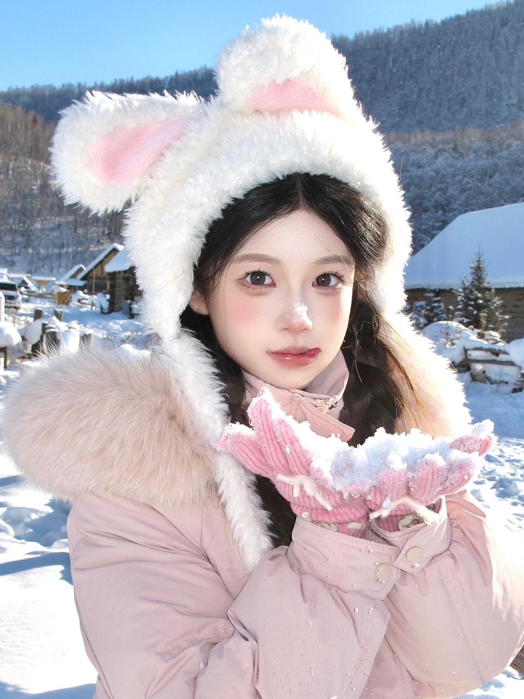 存一些雪地拍照姿势！❄️