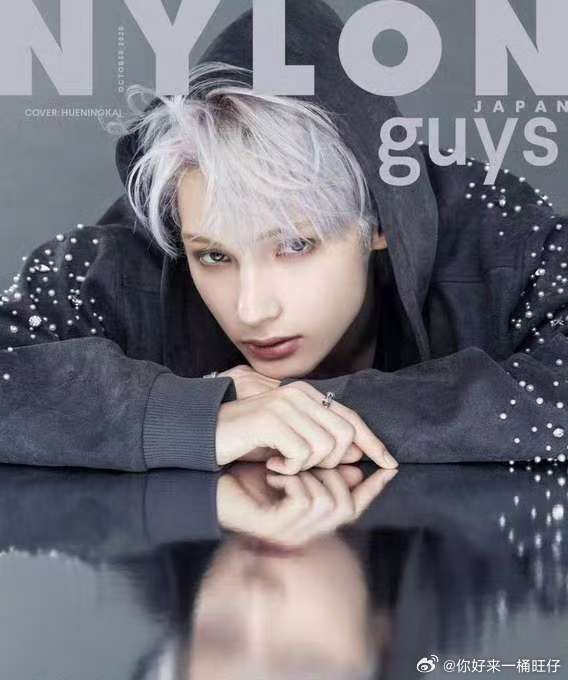 休宁凯NYLONJAPAN10月刊封面造型 休宁凯银发休宁凯NYLONJAPAN