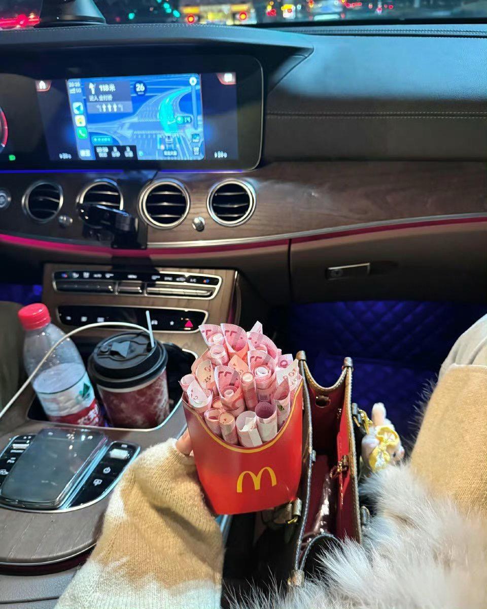 谢谢闺蜜准备的惊喜