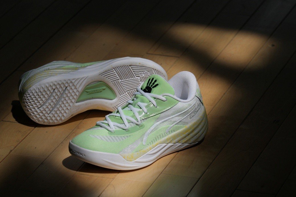 伤愈复出，新赛季首秀，赵继伟继续以PUMA代言人身份出战，一起期待赵继伟的强势回