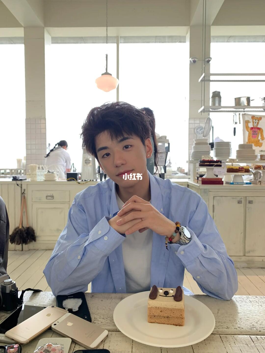 in 小狗咖啡店☕️🐕