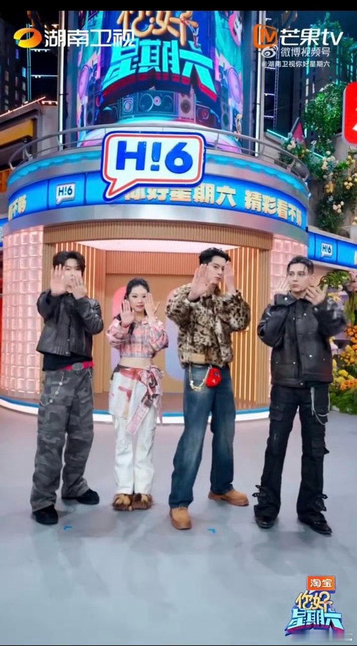 《Pretty》手势舞太上头！丝滑卡点+全员气场，爱了～ 