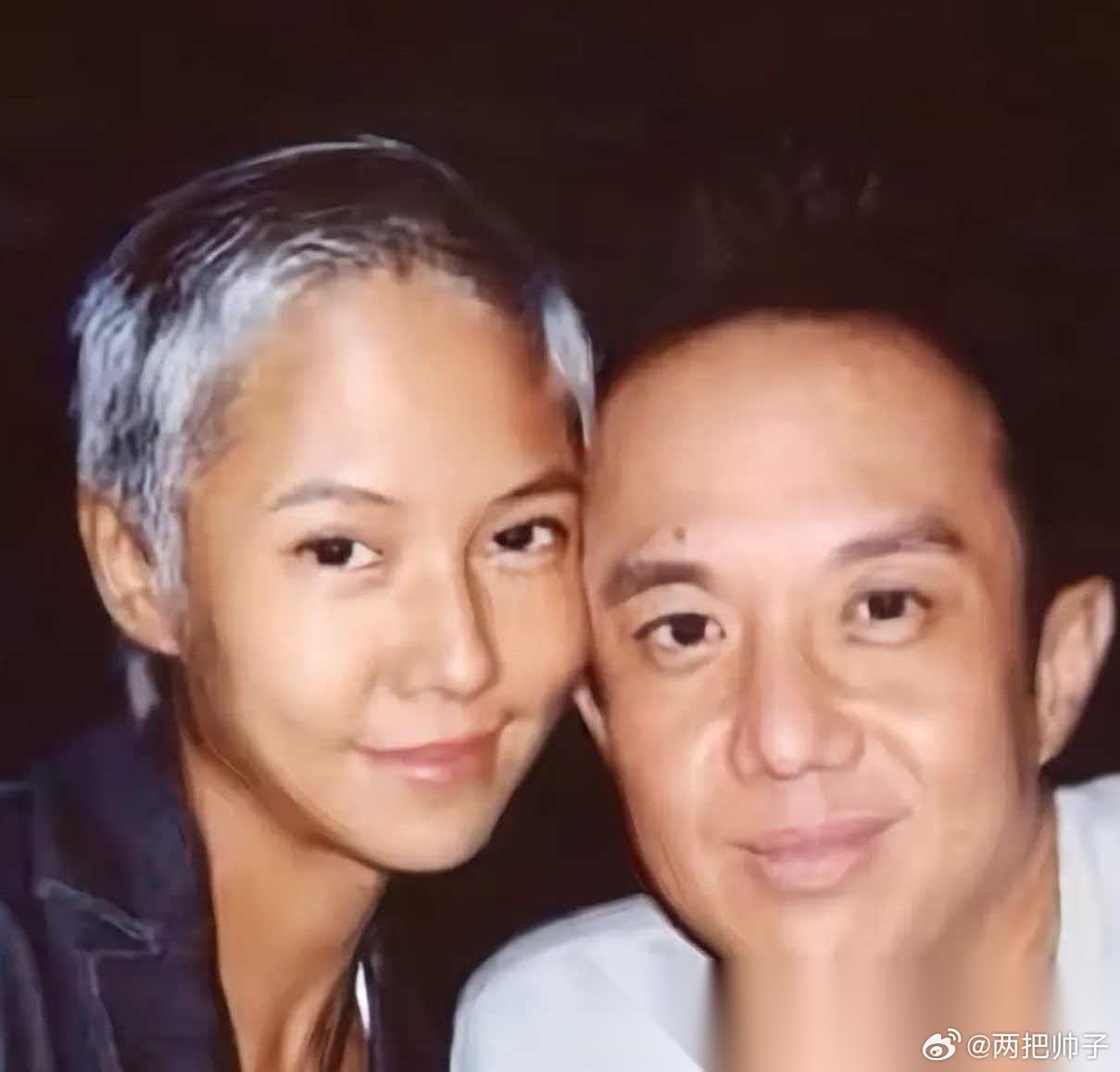 终于知道了， 为什么黄大炜怎么样都不肯跟Vicky分手， 除了黄大炜真心喜欢她之