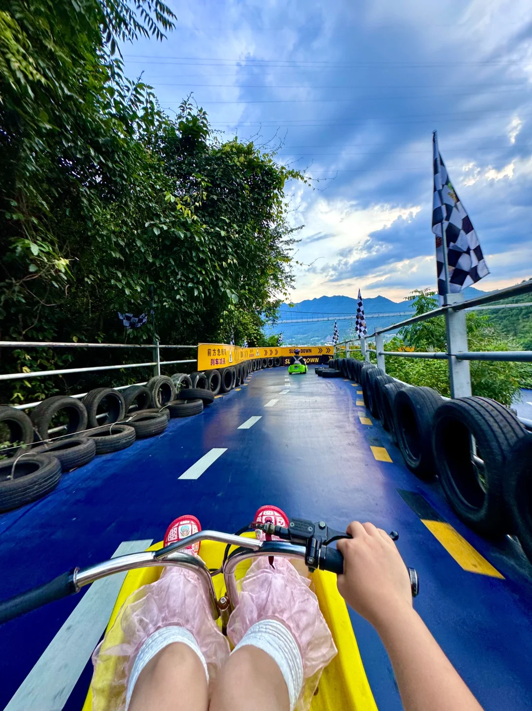 爱死这个比迪士尼还好玩的户外乐园了😭live