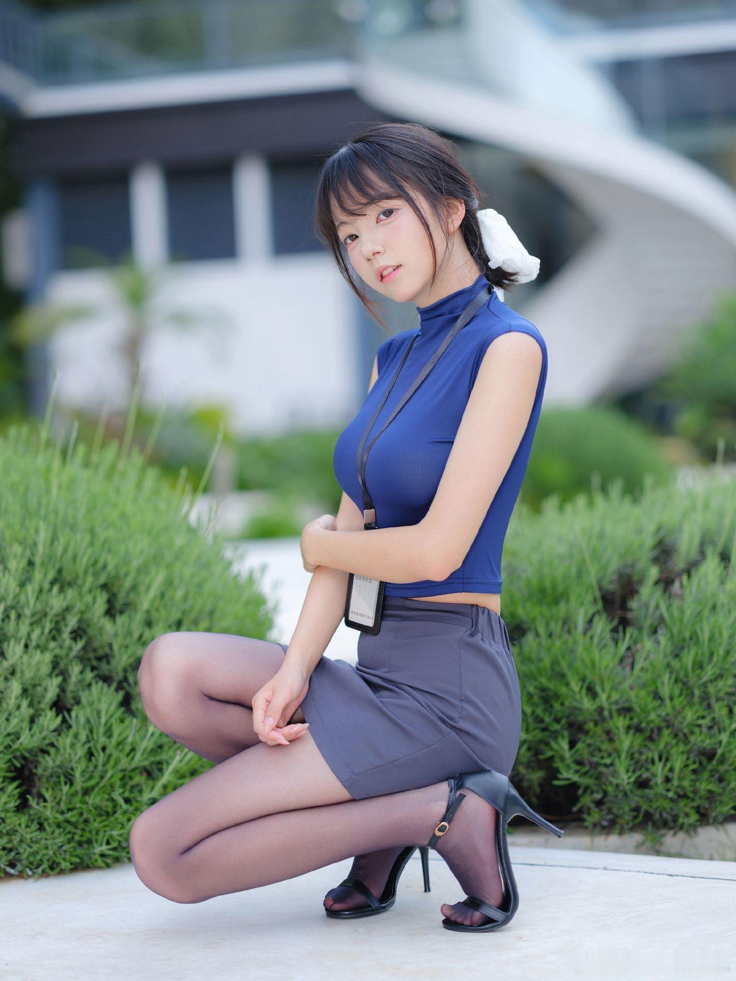 轻熟女神范儿 人家的同事美女