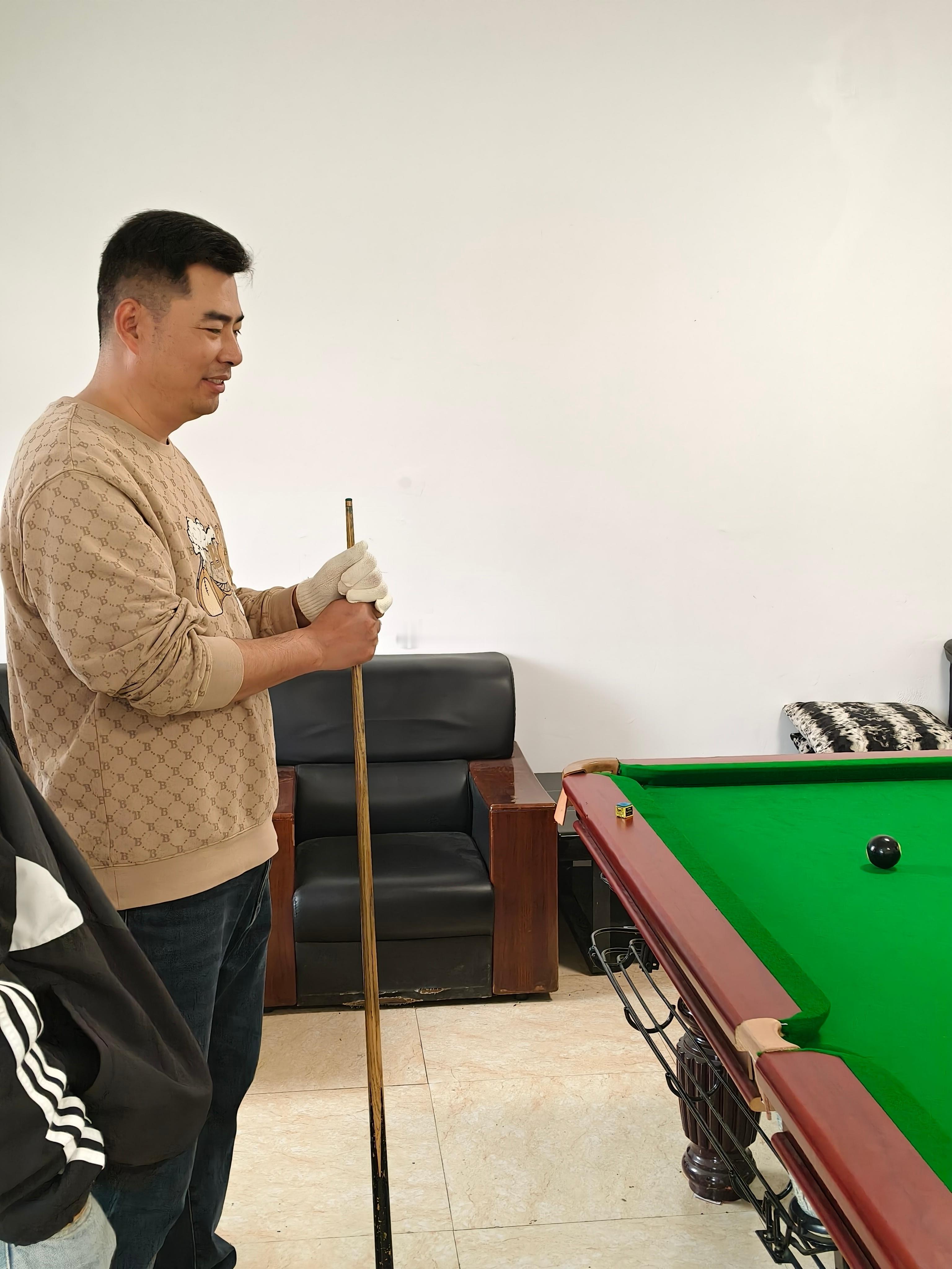 顶级球手都是戴劳保手套[哼] ​​​