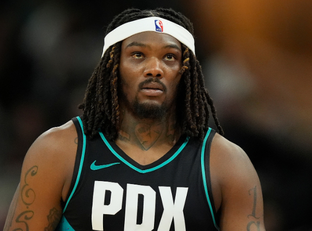 数据媒体Stat Defender统计了NBA球员季后赛生涯命中率排名（至少出手