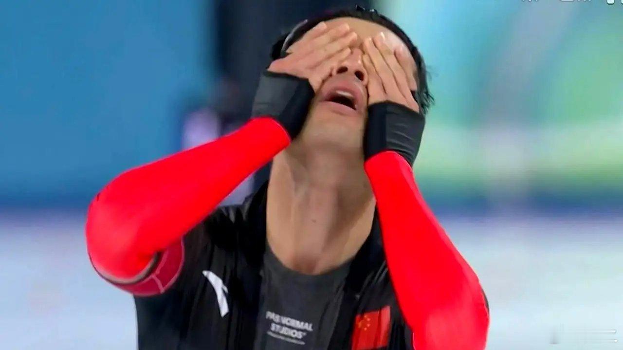 昨天我说了下冬奥会 廉子文的犯规，被批理中客了。还有人说，两人差不多速度才撞上的