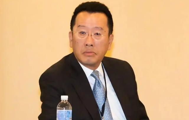 台“防长”顾立雄发表声明，6月4日上午，台湾地区防务部门负责人顾立雄赶赴高雄，亲
