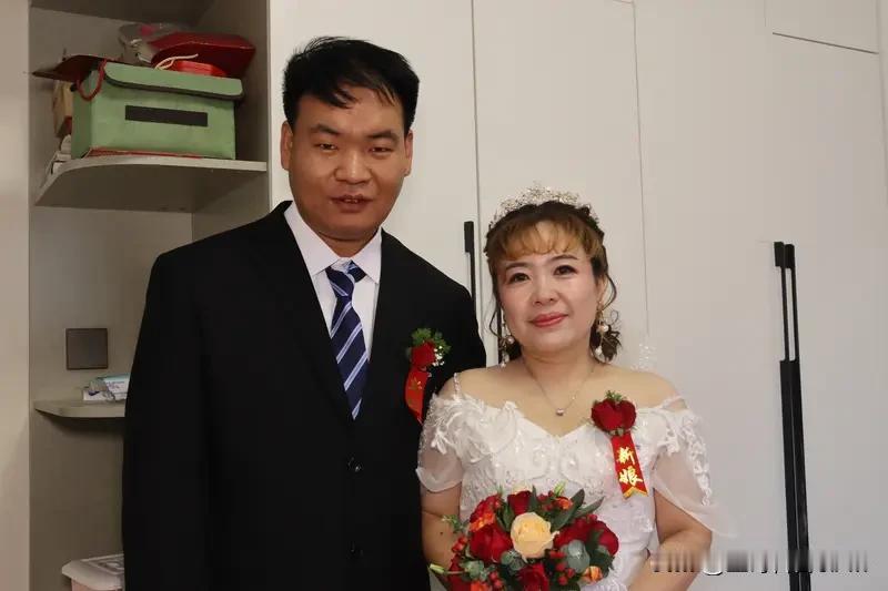 同居过就等于二婚吗？这事儿还真不能一概而论。从法律层面看，二婚是经过法定结婚登记