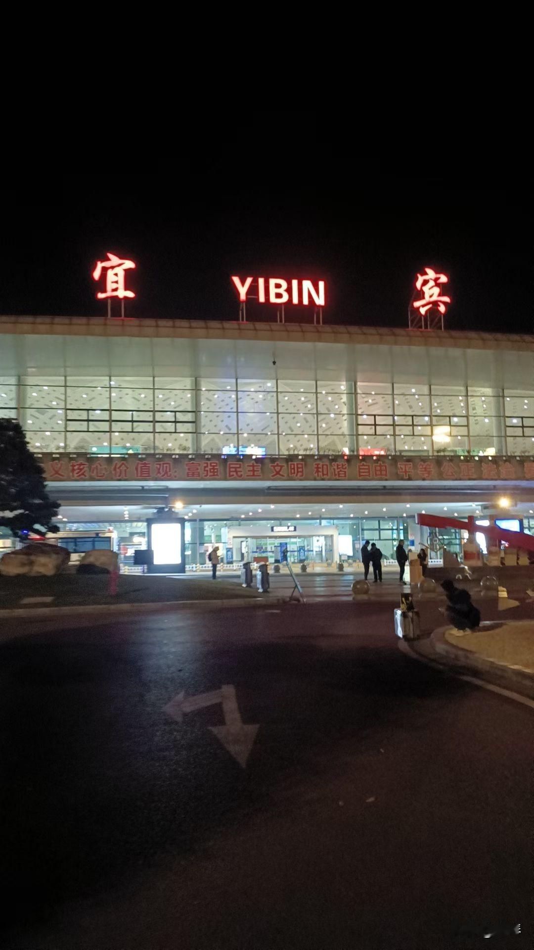 喜欢的商品就买，没有必要忌讳那么多，花钱不就是为了让自己开心快乐吗？哪儿有那么多