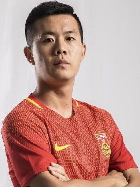 随着中国队U16主教练大卫“下课”，新任主教练非黄博文莫属。
你看好黄博文 吗？