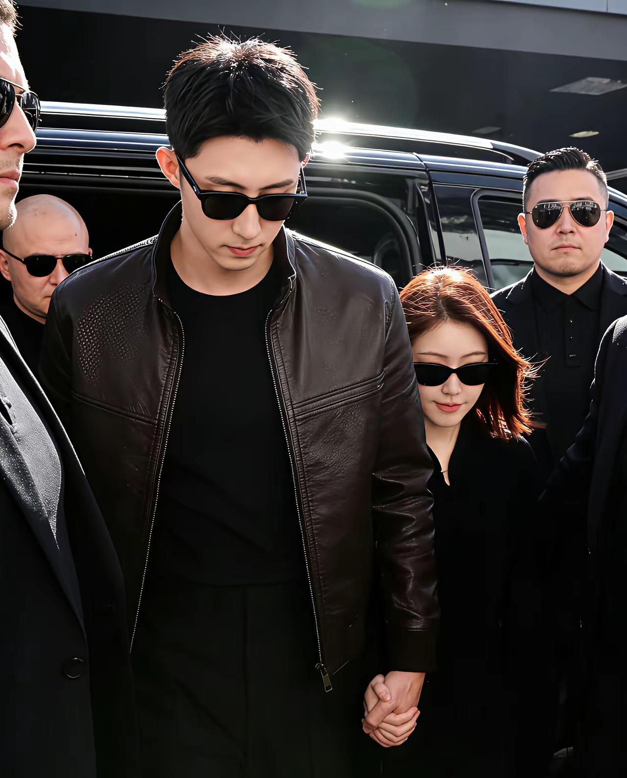 辟谣[呆无辜][呆无辜][呆无辜]
黄景瑜真实官宣的是成为中国009号商业太空游