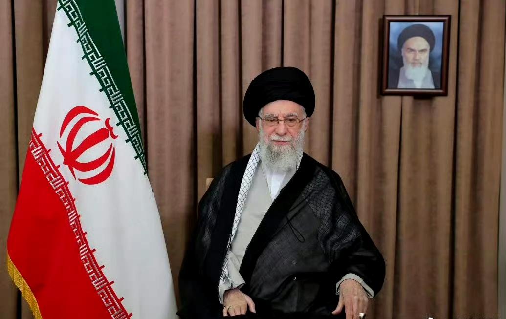 哈梅内伊就骚乱表态，他抨击示威者遭特朗普蛊惑杀人放火搞破坏，并强调不妥协不退让。